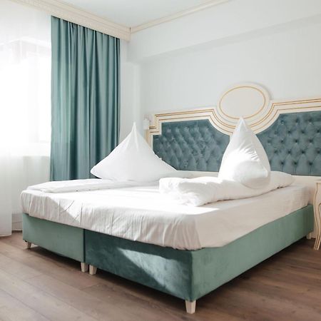 Hotel Miruna Simbata de Sus Ngoại thất bức ảnh